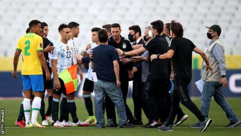 FIFA thotë se skenat në ndeshje Brazil – Argjentinë janë për keqardhje