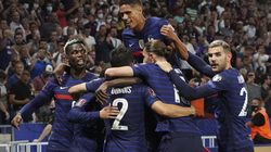 Griezmann shënon për epërsinë e Francës