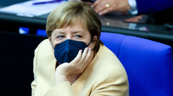 Merkel dënon vrasjen “e tmerrshme” të arkëtarit pas grindjeve për maskë