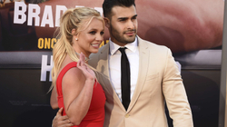 Britney Spears është fejuar me Sam Asgharin