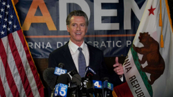 California e mban në detyrë guvernatorin demokrat, Gavin Newsom