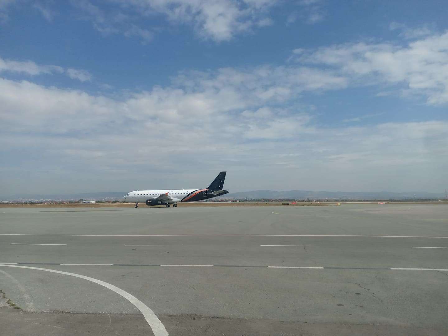 Katër gazetarë afganë strehohen përkohësisht në Maqedoninë e Veriut
