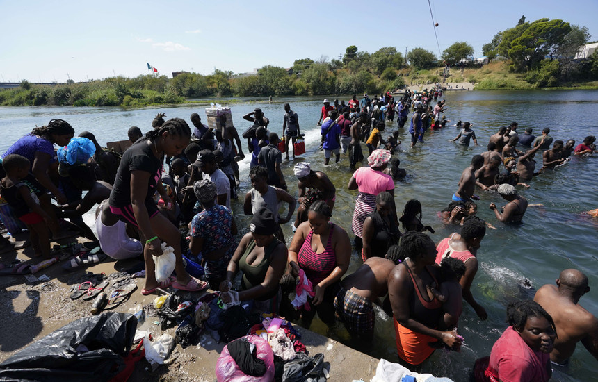 Tolls on the Mexico-US border, thousands of immigrants are expected to return to their homeland - KOHA.net