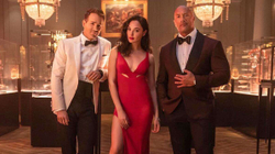 Johnson, Reynolds dhe Gadot protagonistë të filmit “Red Notice”