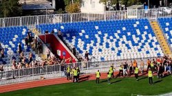 FFK-ja dënon “sjelljet vandale” të shikuesve, nuk do ta lëshojë stadiumin ”Fadil Vokrri” për skuadra të tjera