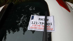 Serbët në veri nisin fushatë të gjerë kërcënimi për të mos i pranuar targat RKS