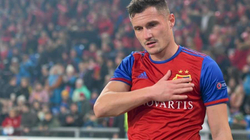 Taulant Xhaka shënon në derbi