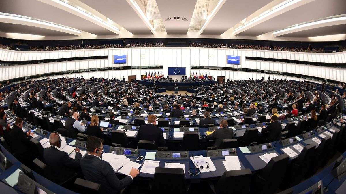 “BE, zgjohu! Mos ua lë Ballkanin Perëndimor Rusisë dhe Kinës”