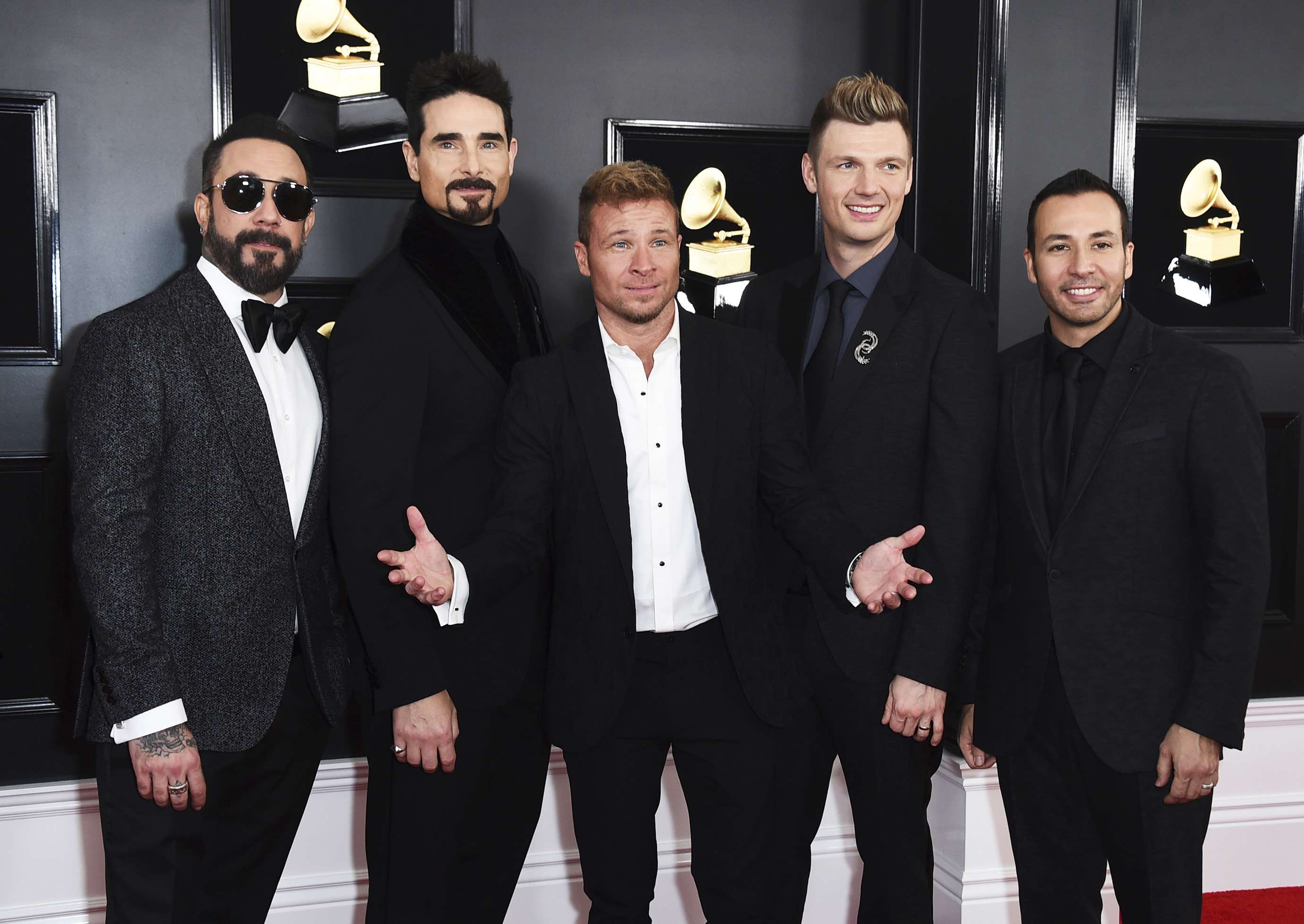 Grupi “Backstreet Boys” publikon datat e koncerteve të turneut “DNA”