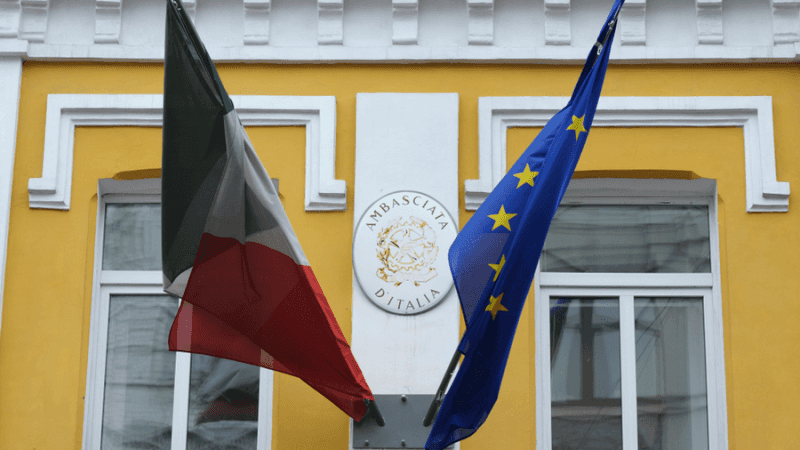 Italia do ta rihapë ambasadën në Kiev