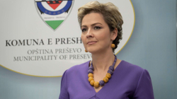Kryetarja e Preshevës kërkon të shtyhet seanca për shkarkimin e saj pasi do të takohet me Kurtin