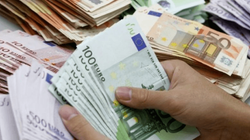 Durch Betrug haben 7 Kosovaren dem älteren Ehepaar aus der Schweiz 2 Millionen Euro Schaden zugefügt