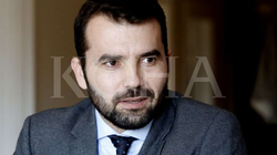 Demi kritikon Qeverinë për 100-euroshin: Pse të futen të gjithë në një thes