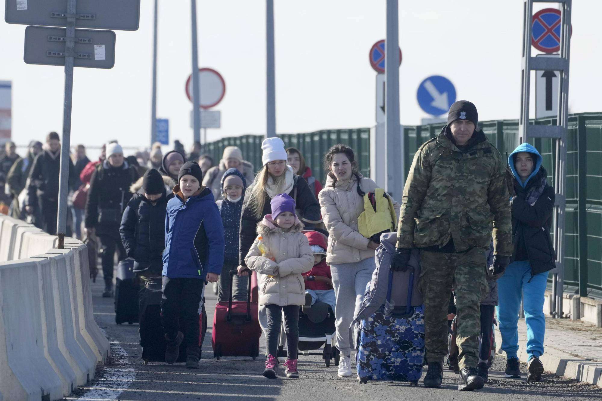 Afro 2.7 milionë refugjatë ukrainas kanë kaluar në Poloni