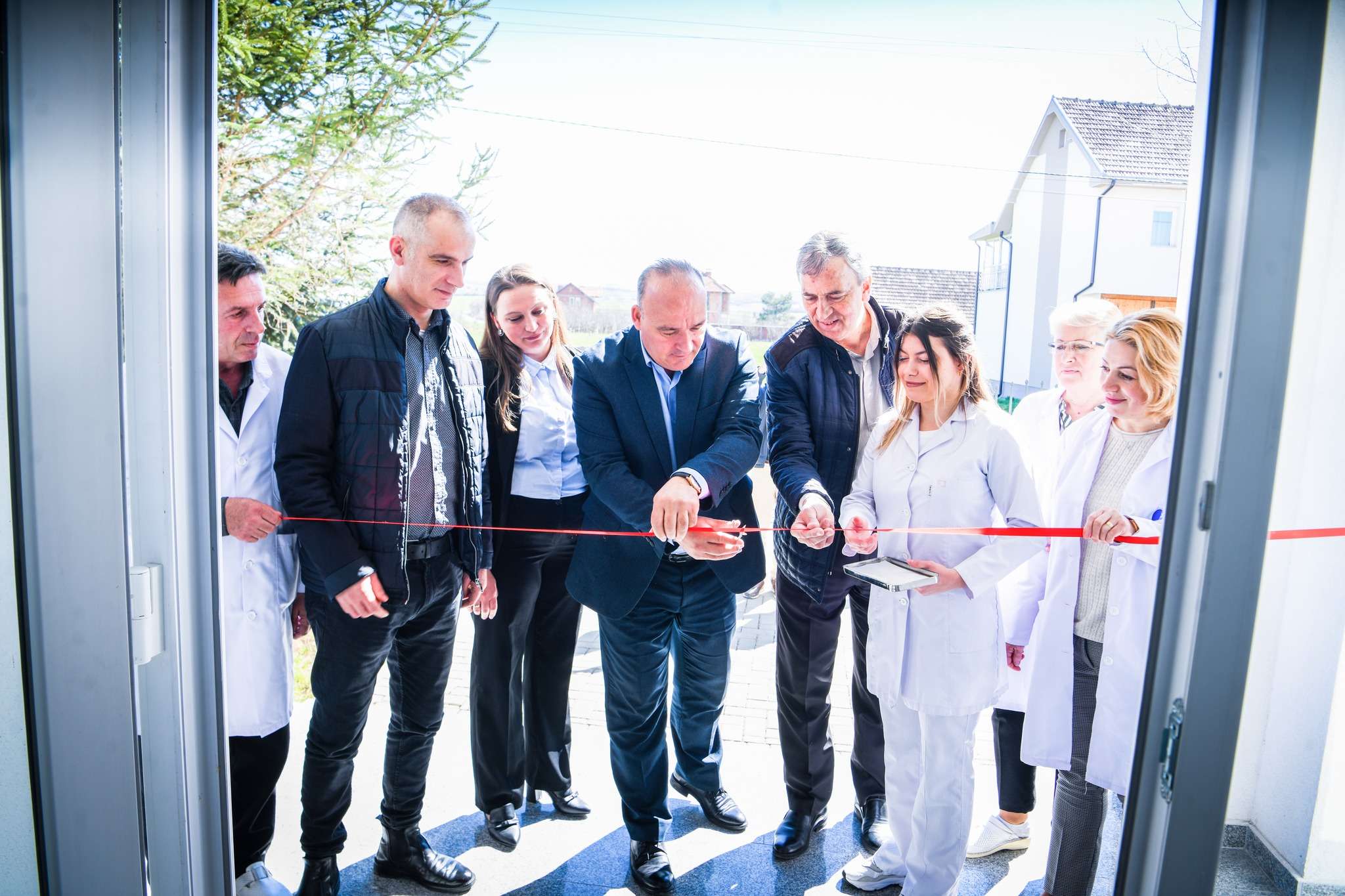 Përurohet Ambulanca e Mjekësisë Familjare në Dumnicë