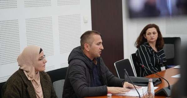 Laborantët: Ministria e Shëndetësisë asnjëherë nuk është marrë me ne