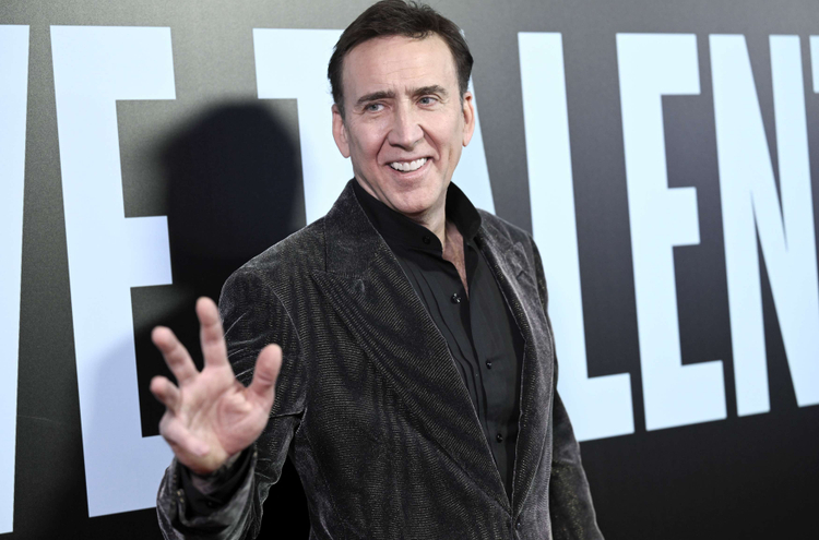 Nicolas Cage vjen krejtësisht ndryshe nga ajo që jemi mësuar ta shohim, në filmin e ri të titulluar “The Unbearable Weight of Massive Talent”. 
