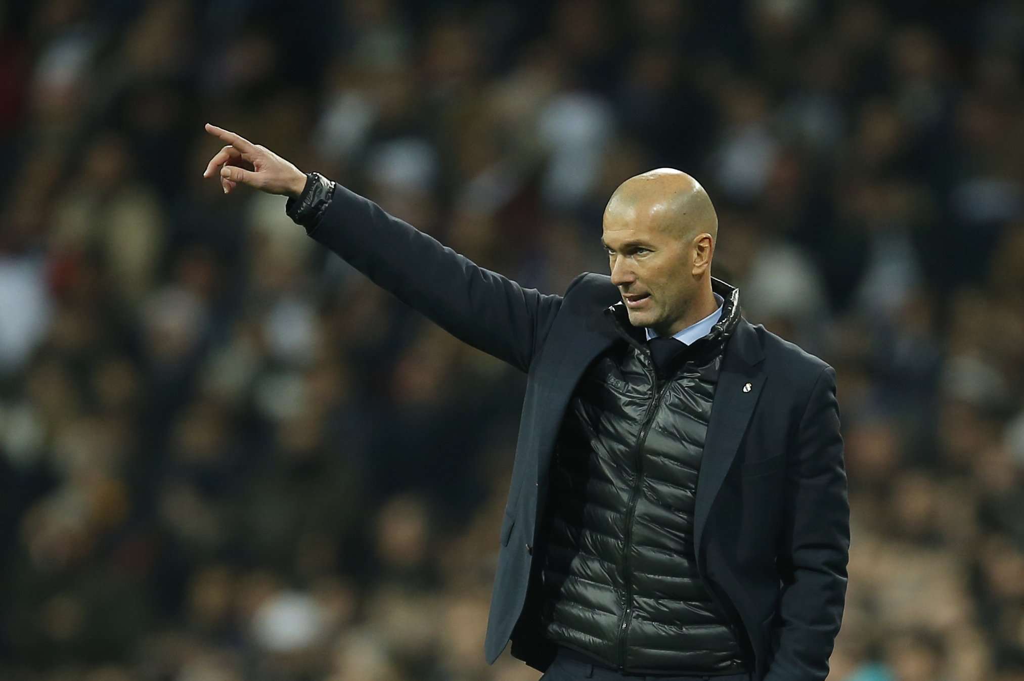 PSG-ja rikthen interesimin për Zidane