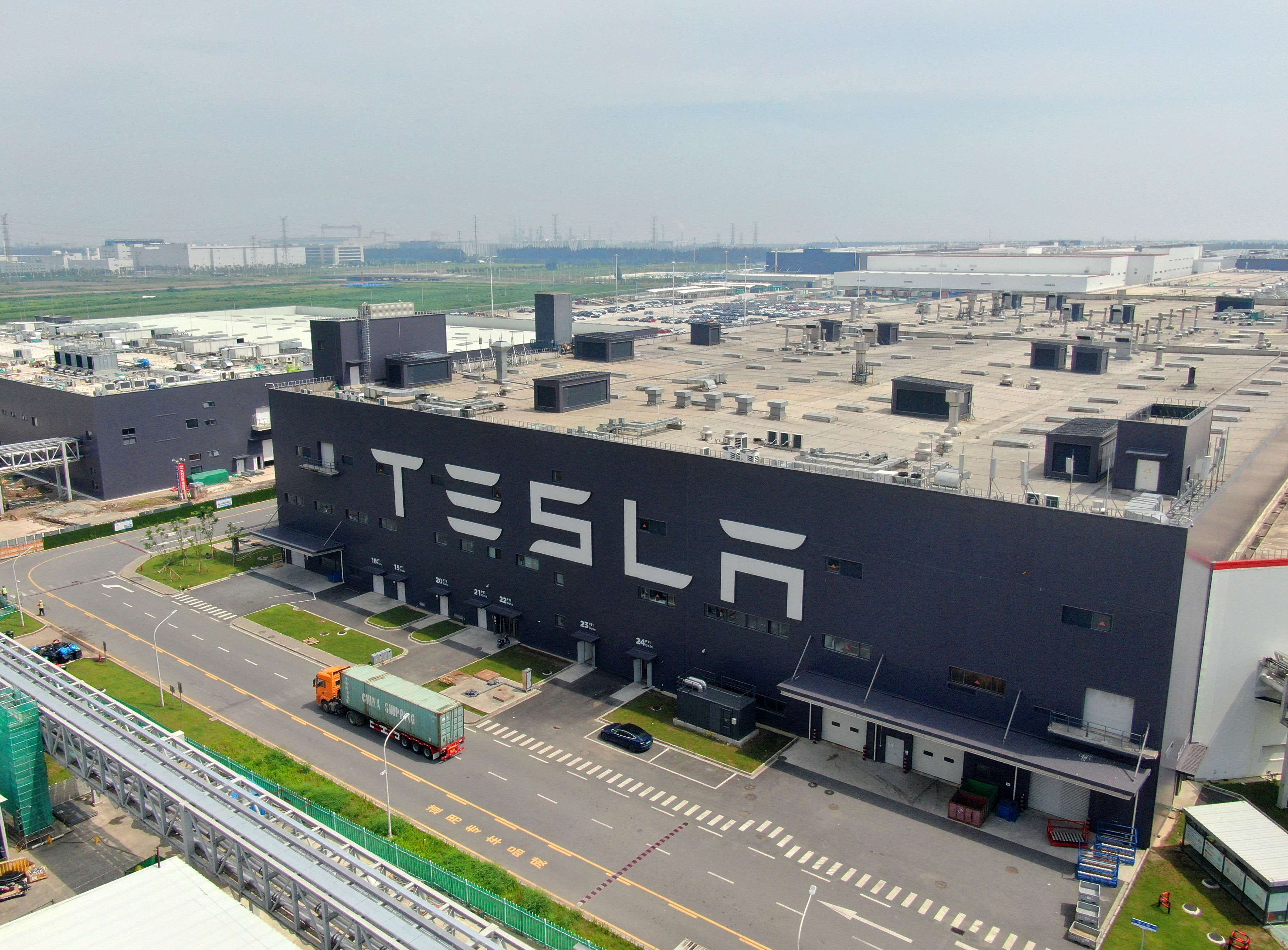 Fabrika e Teslas në Shanghai, Prill 2022