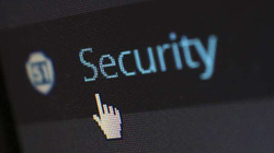 Sistemet kompjuterike të qeverisë britanike u sulmuan nga një spyware