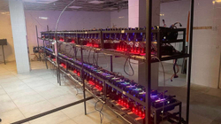 Bastisje në Skenderaj, gjenden 120 aparate për prodhimin e kriptovalutave