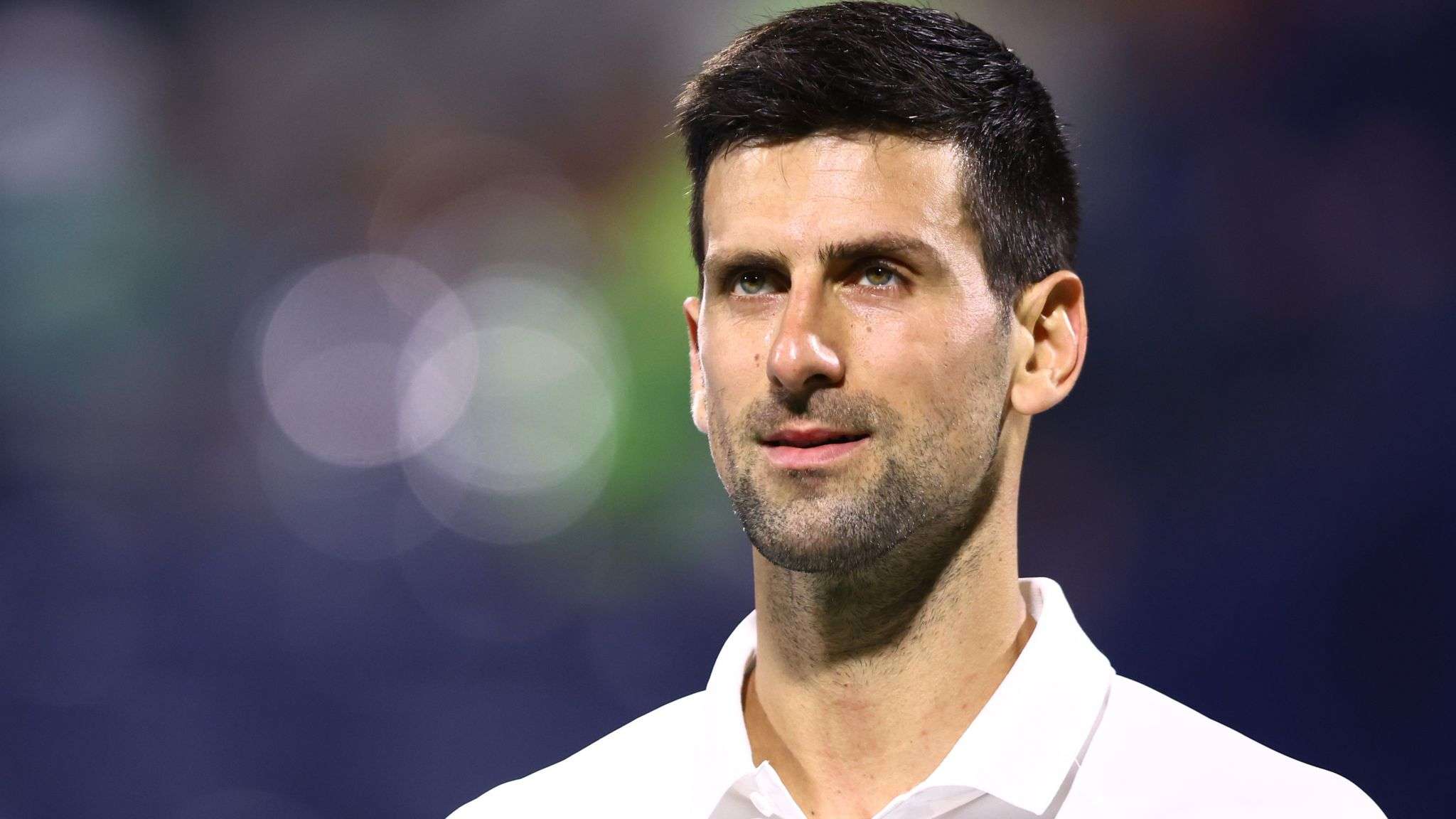 Gjokoviq e quan çmenduri përjashtimin e tenistëve rusë dhe bjellorusë nga Wimbledoni