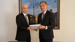 Lumezi e dorëzon detyrën e Kryeprokurorit të Shtetit