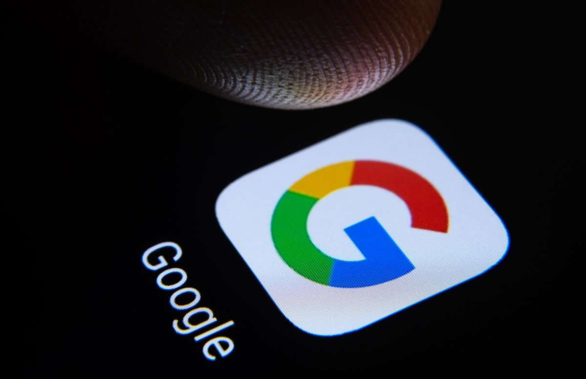 Rusia gjobit Googlen me qindra e mijëra dollarë