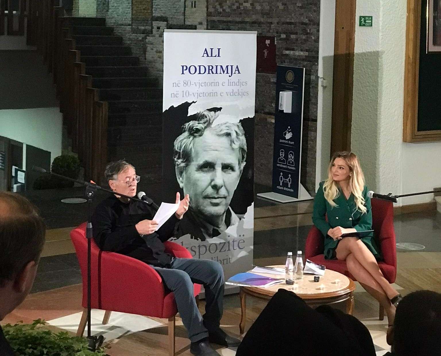 Homazhe me vargje për poetin që “ka ditur të jetojë, por edhe të vdesë”