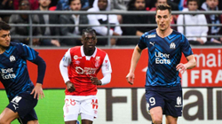 Marseille fiton me vështirësi ndaj Reimsit