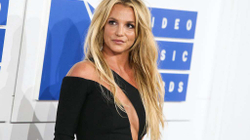 Britney Spears paralajmëron fansat se po largohet nga mediat sociale për ca kohë