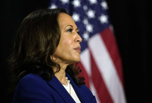 Zëvendëspresidentja e Shteteve të Bashkuara të Amerikës, Kamala Harris, ka rezultuar pozitive me COVID-19 të martën, 26 Prill