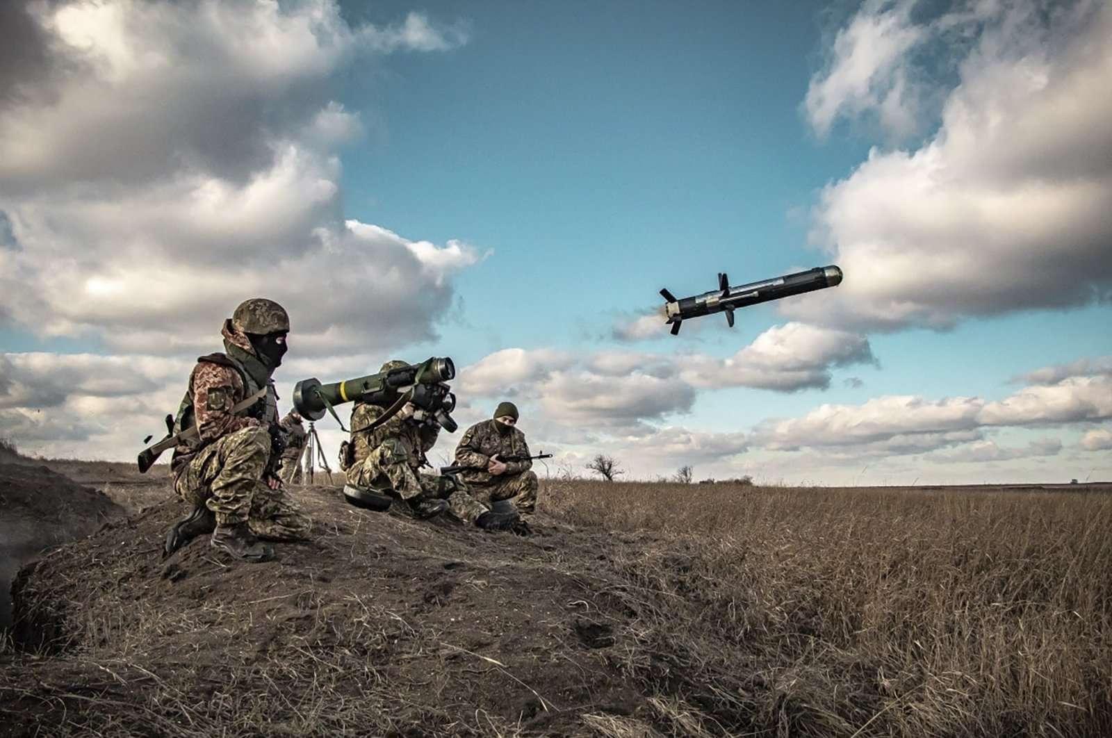 Ukraina pranon mbi 5.000 raketa antitank nga Britania