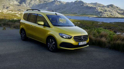 Mercedes prezanton veturën familjare T-Class