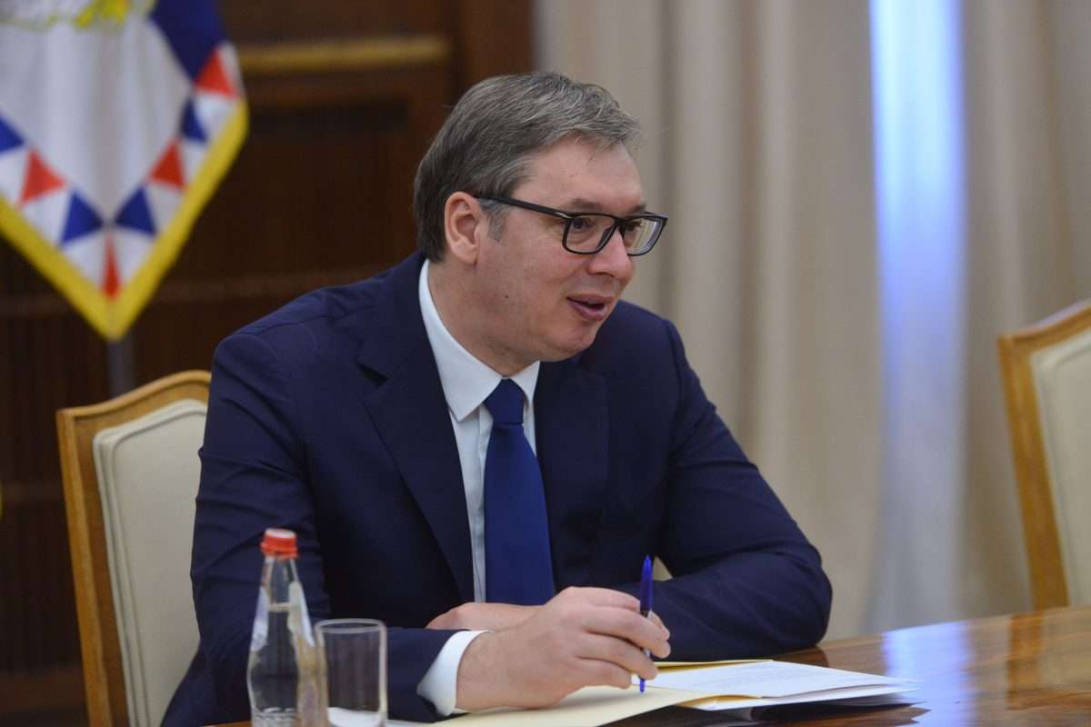 Vuçiqi pranon takimin në fund të gushtit: S’pres asgjë nga Kurti