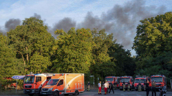 Shpërthime në depon e municionit në Berlin, merr flakë pylli