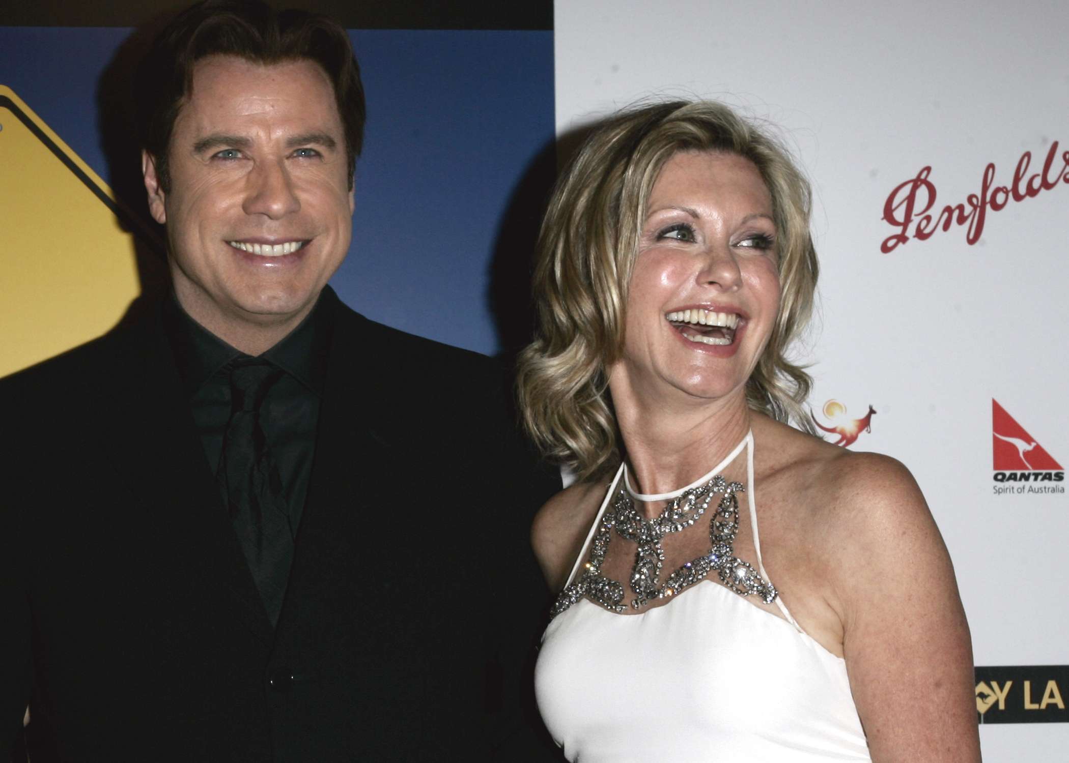John Travolta me dedikim prekës për ish-kolegen Olivia Newton-John