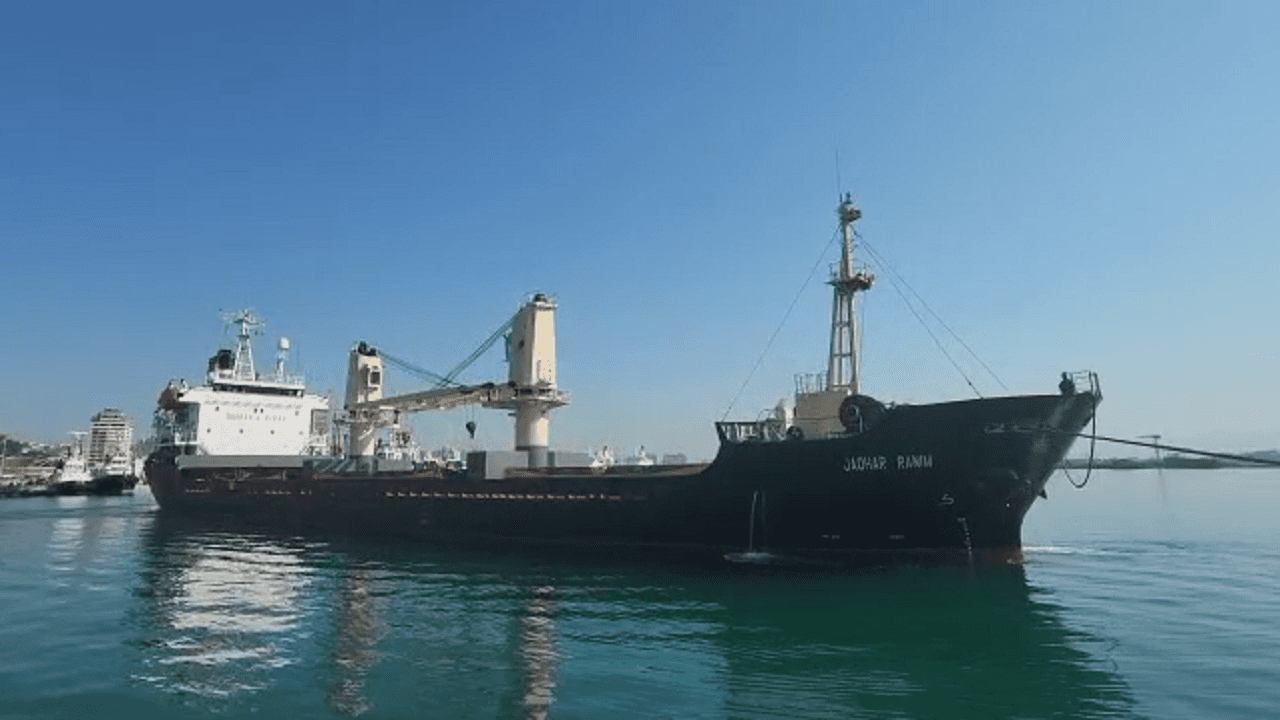 Anija me 6.000 ton grurë nga Ukraina ka mbërritur në Portin e Durrësit