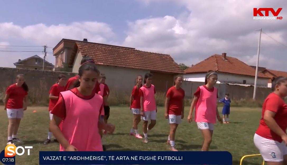 Vajzat e ''ardhmërisë'', të arta në fushë futbolli