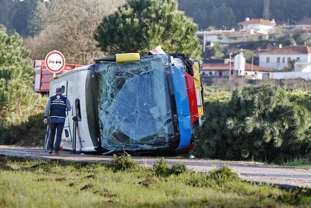 Autobusi me turistë serbë përplaset në Bullgari