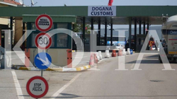 Policia kap në kufi me Shqipërinë veturën që iu vodh MMPH-së