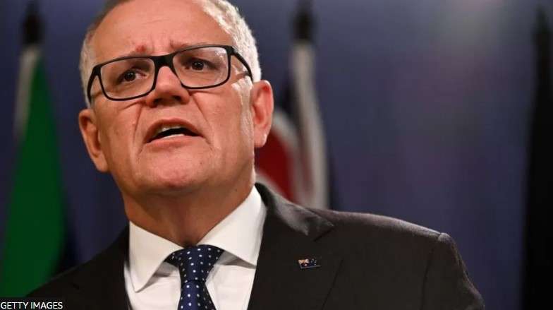 Ish-kryeministri i Australisë i reziston thirrjeve për të dhënë dorëheqje nga posti i deputetit