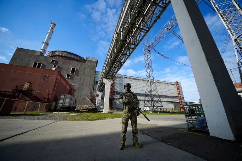 Rusia e konsideron të “papranueshëm” propozimin për çmilitarizim të centralit në Zaporizhzhia 