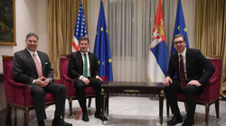 Lajçaku e Escobari po i vazhdojnë takimet me Vuçiqin