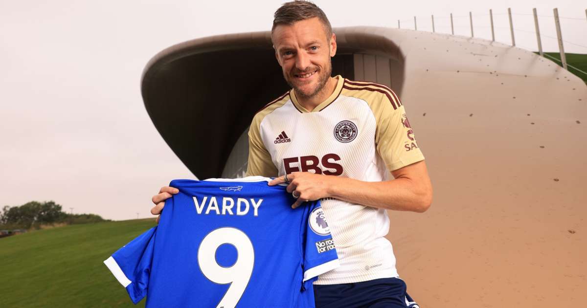 Vardy vazhdon kontratën me Leicesterin 
