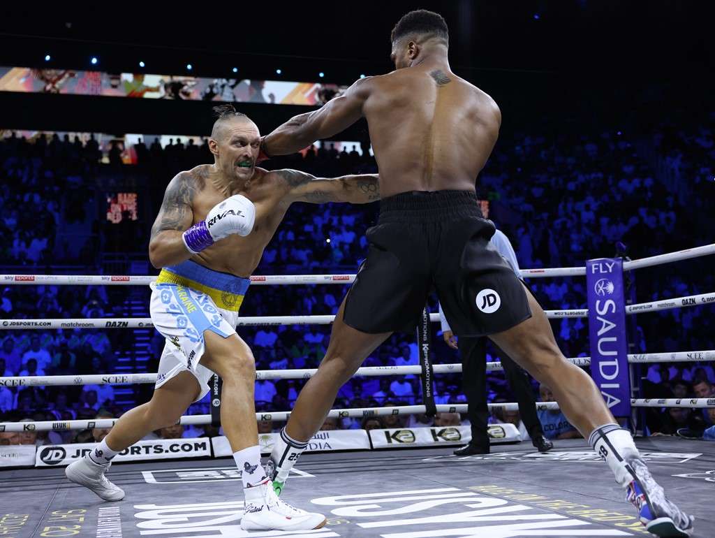 Usyk kërkon meç me Furyn: Nëse s’boksoj me të atëherë tërhiqem
