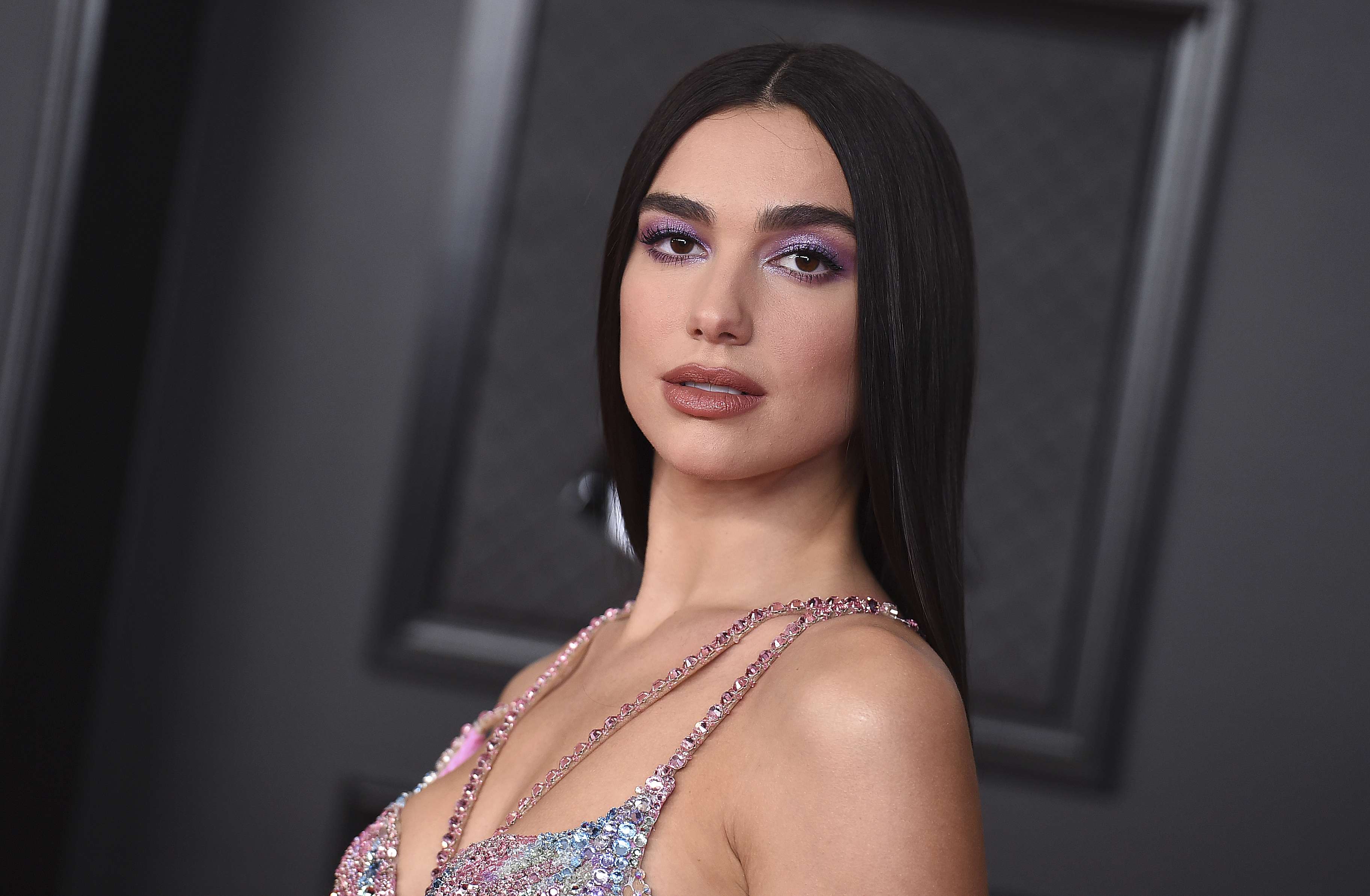 Dua Lipa për pjesëmarrjen në Botërorin e Katarit: As s’kam negociuar për diçka të tillë