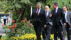Osmani pret në takim Lajçakun e Escobarin