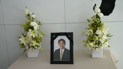 Jep dorëheqje shefi i Policisë së Japonisë në lidhje me vrasjen e ish-kryeministrit Abe