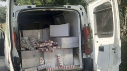 Kapen cigare të kontrabanduara në vlerë prej afro 16 mijë eurosh në magjistralen Prishtinë-Mitrovicë